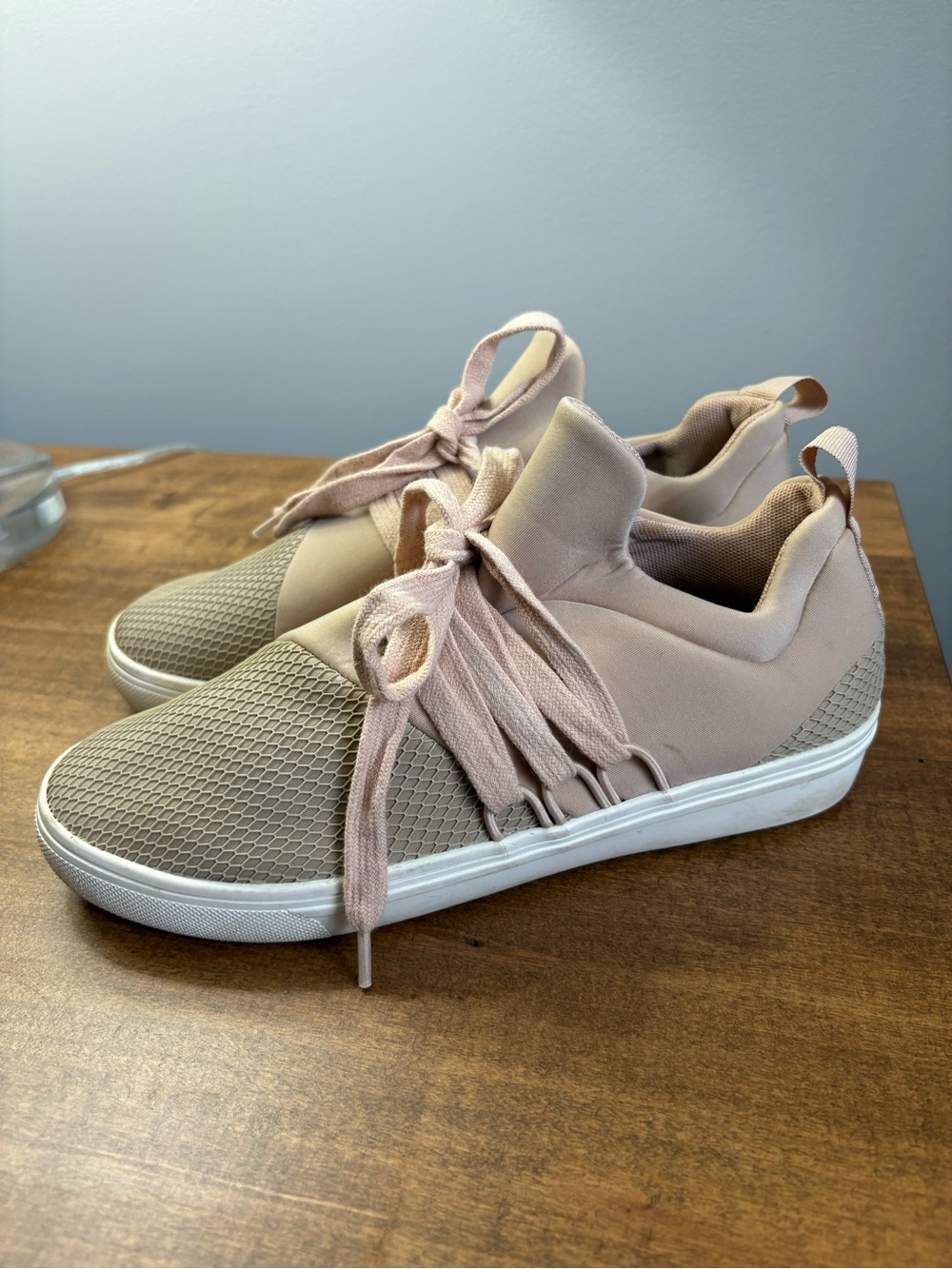 Steve Madden Women's Pale Pink Slip-On Knit Sneakers